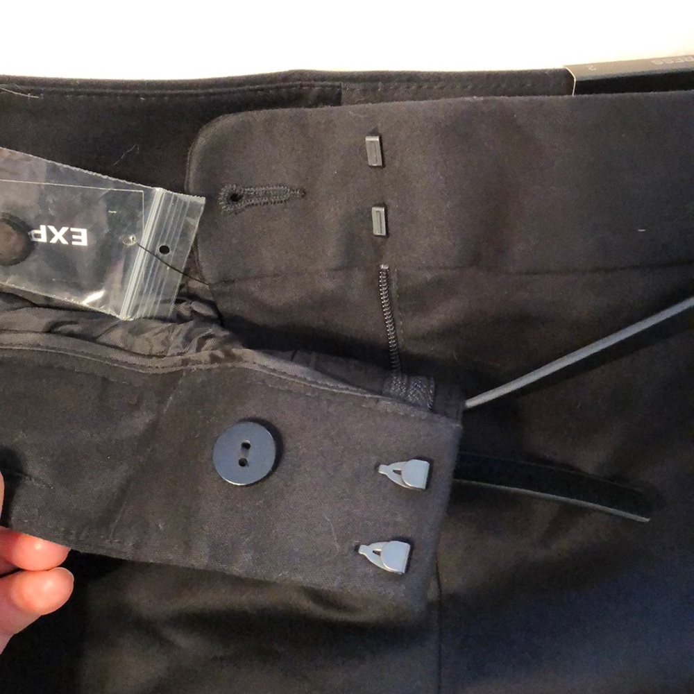 Shorts - Picture 4 of 6